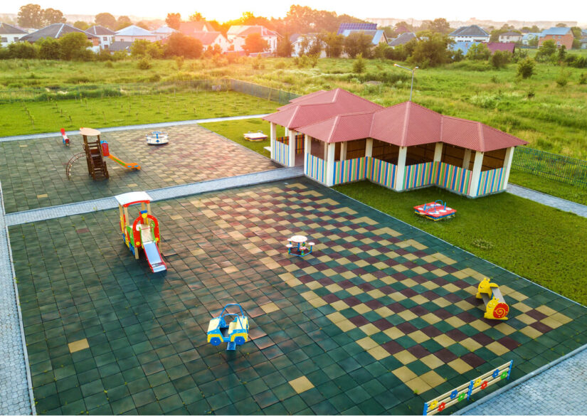 overvejelser-inden-man-laegger-fliser-i-haven