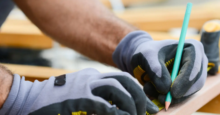 goer-det-selv-eller-faa-hjaelp-til-toemrerarbejde